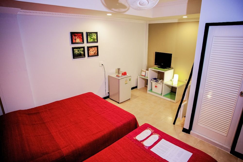 Prince House Deluxe Triple Room