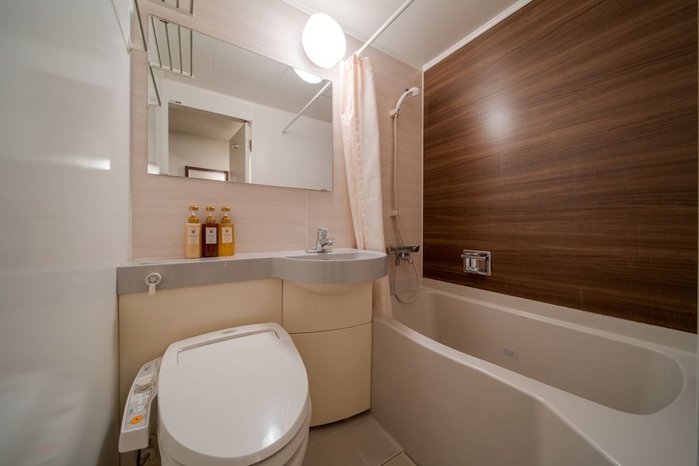 Meitetsu Inn Nagoya Ekimae Semi-Double Room Non-Smoking (12.2m², 120cm-wide Bed) 10