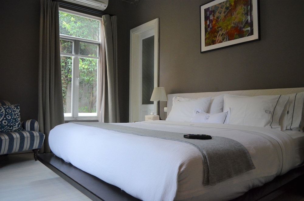 Hotel Villa Condesa Deluxe Room 11