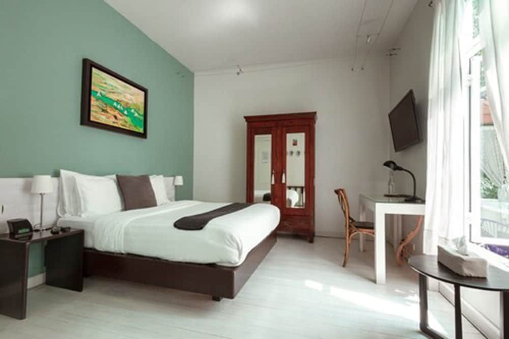 Hotel Villa Condesa Deluxe Room 4