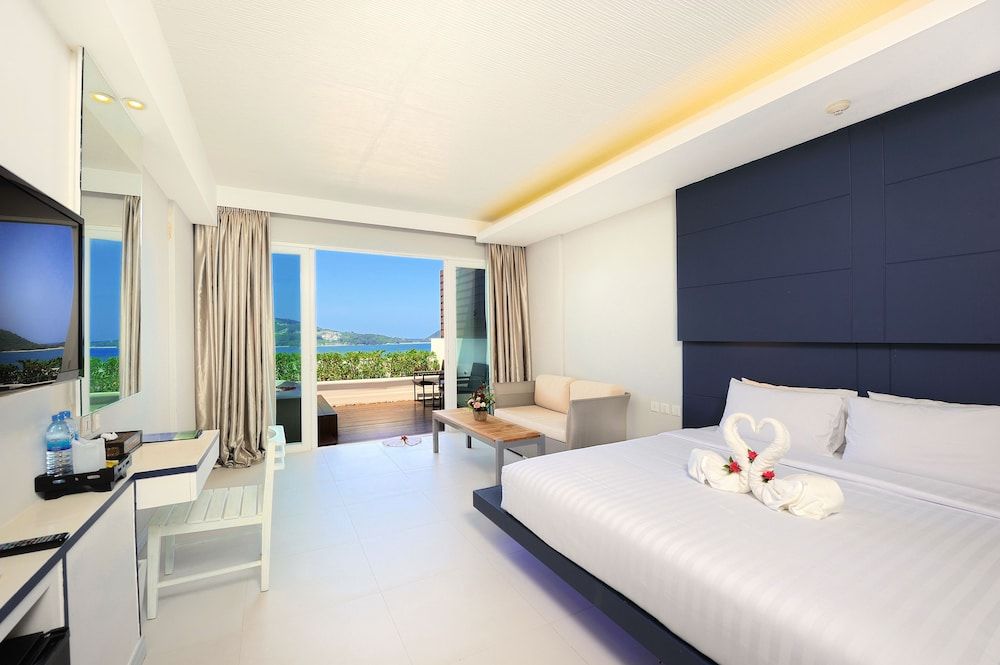 Sea Sun Sand Resort & Spa Deluxe Jacuzzi