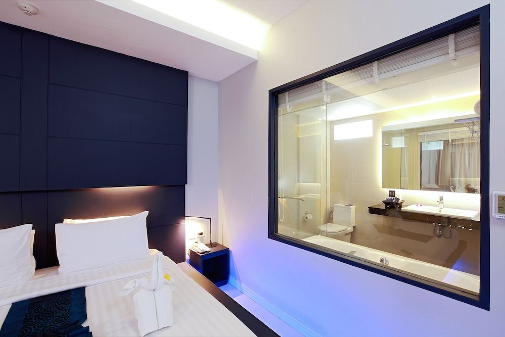 Sea Sun Sand Resort & Spa Deluxe Pool Side 2