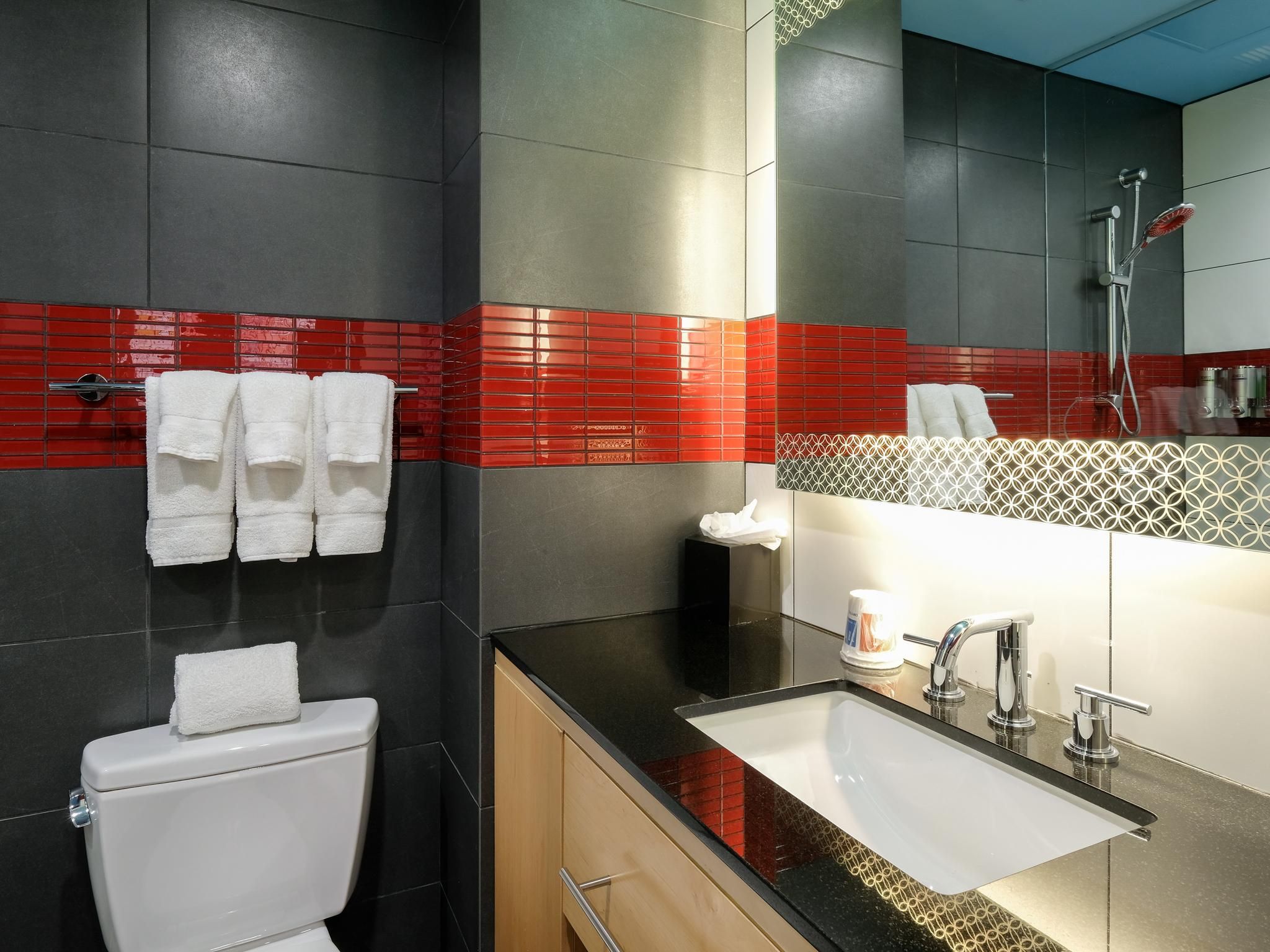 TRYP by Wyndham New York City Times Square / Midtown Tryp Queen 2