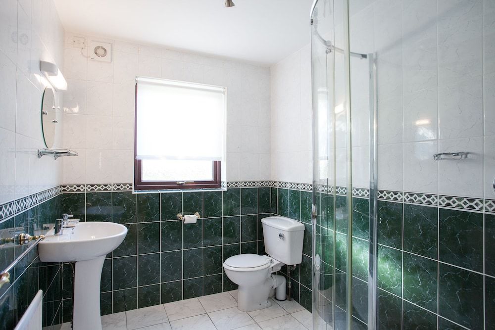 Keef Halla Country House Twin Room, Ensuite 5