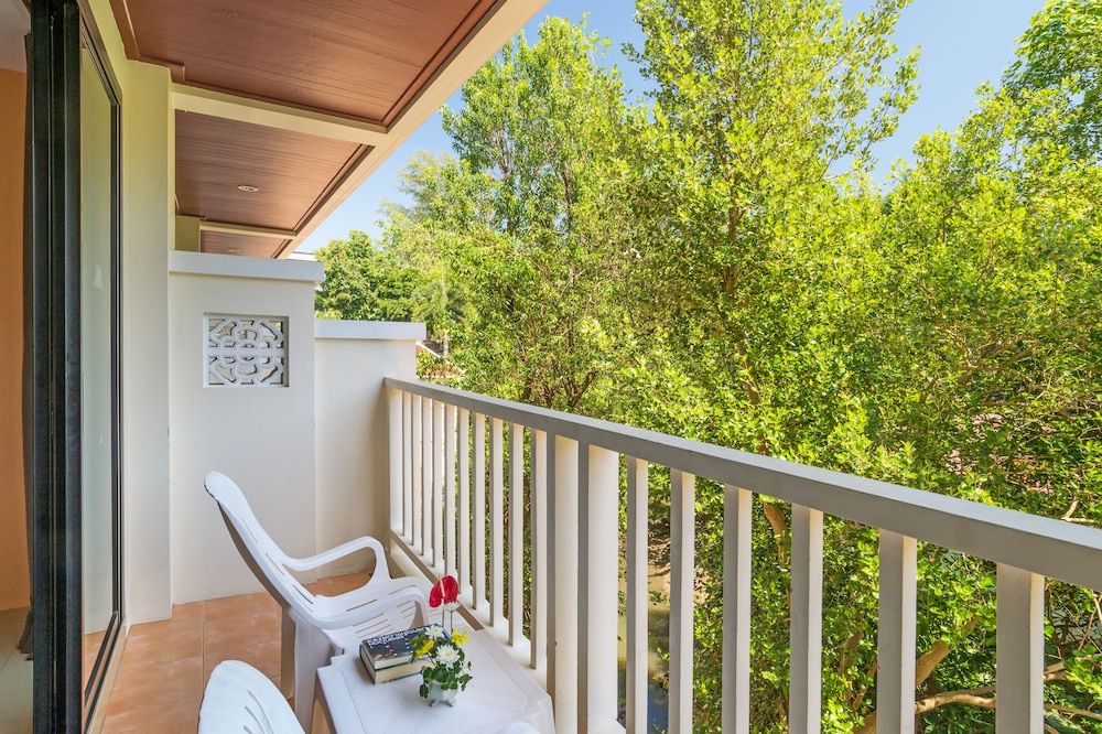 Srisuksant Resort Grand Superior Room 13