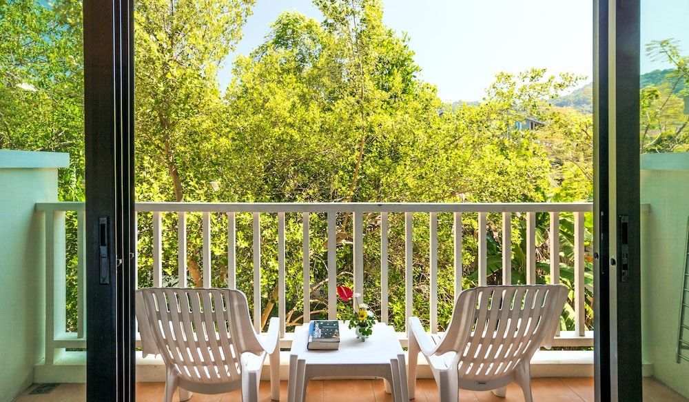 Srisuksant Resort Grand Superior Room 11