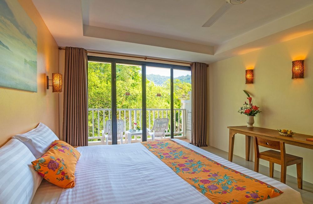 undefined Srisuksant Resort 4