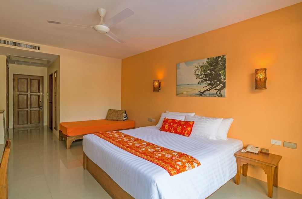 Srisuksant Resort Grand Superior Room 8