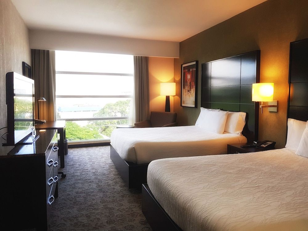Comfort Room, 2 Queen Beds, Accessible, Bathtub