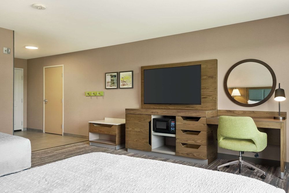 Two Queen Beds, Non-Smoking, Accessible