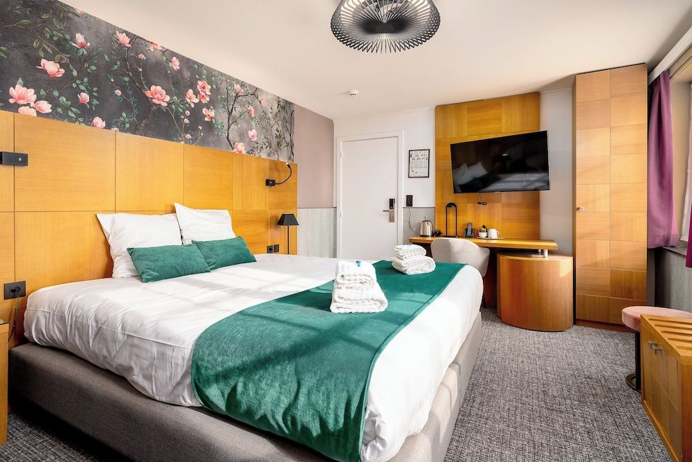 Hotel Jacobs Superior Double Room 4