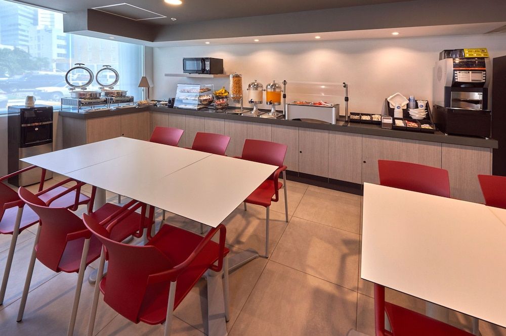 undefined City Express Junior by Marriott Cancun 9