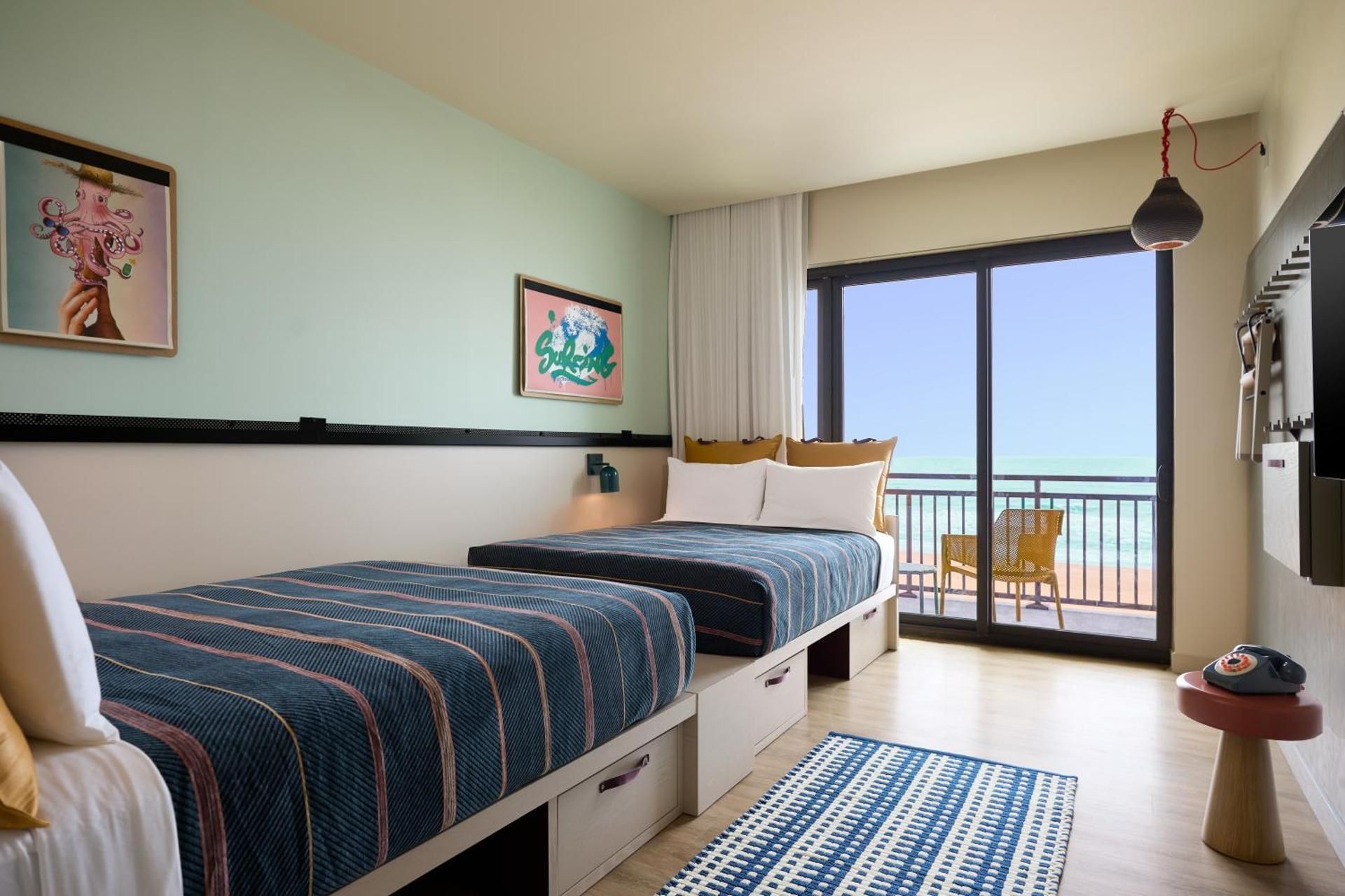 Moxy Queen with Oceanfront and Balcony - Mobility Accessible with Transfer Shower