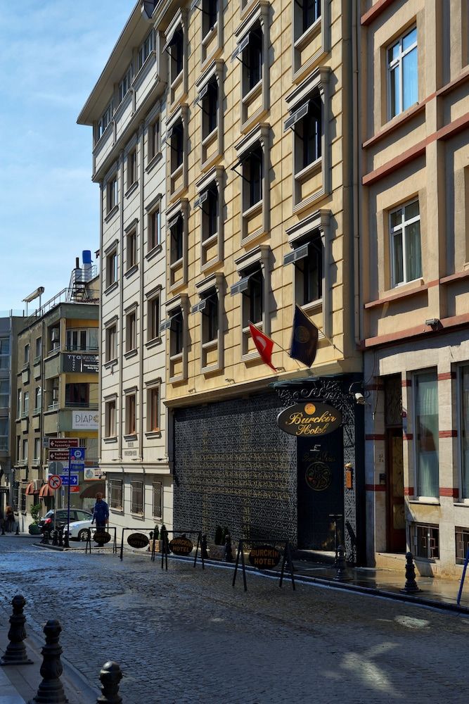 undefined Burckin Hotel 3