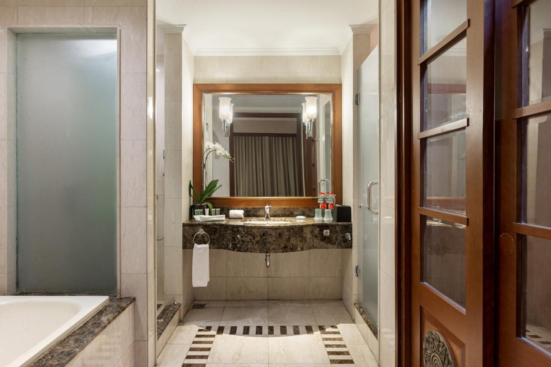 Executive Suite King