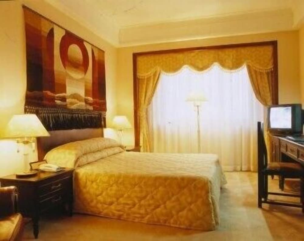 undefined Jing Du Yuan Hotel 3