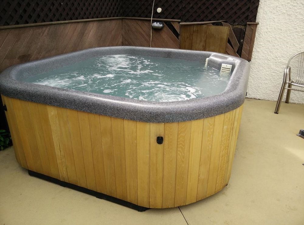 Deluxe Apartment, 4 Bedrooms, Jetted Tub