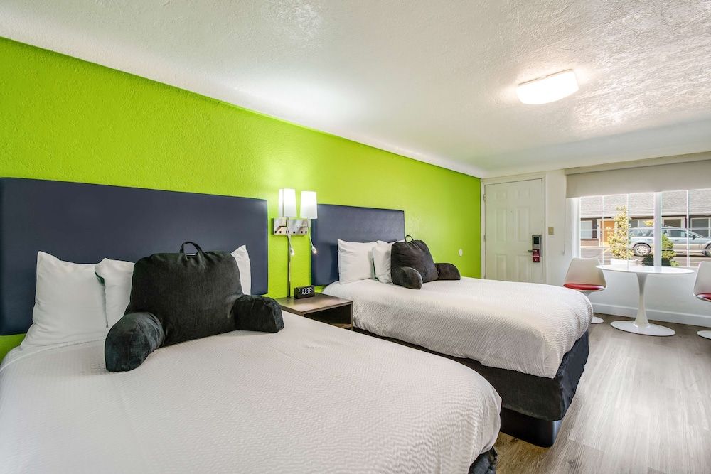 Signature Inn Eugene Room, 2 Double Beds, Non Smoking 3