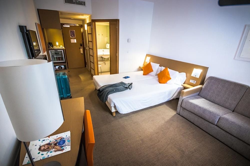 Novotel Tunis Superior Room, 2 Single Beds