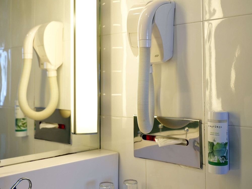 Novotel Tunis Superior Room, 2 Single Beds 13