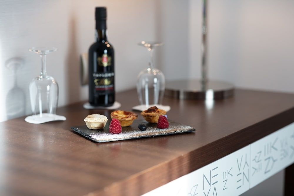 Neya Lisboa Hotel Standard Double Room 5