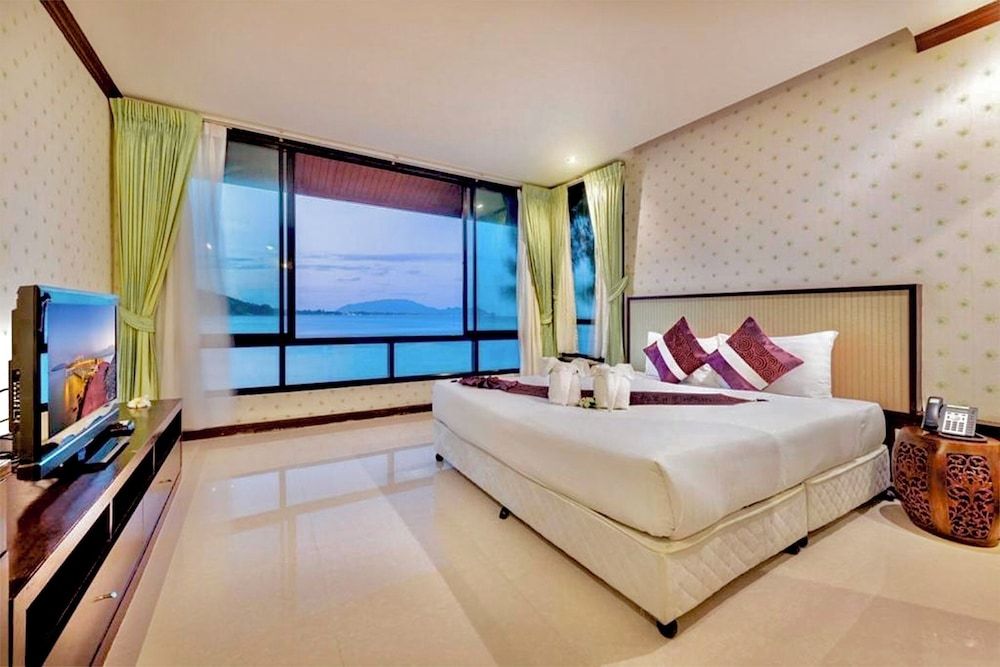 Racha Kiri Resort and Spa Khanom Superior Suite, Balcony, Sea View 2