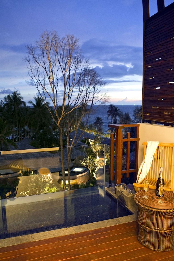 Ajinta Resort Grand Room, 1 King Bed, Ocean View (Grand Jacuzzi) 4