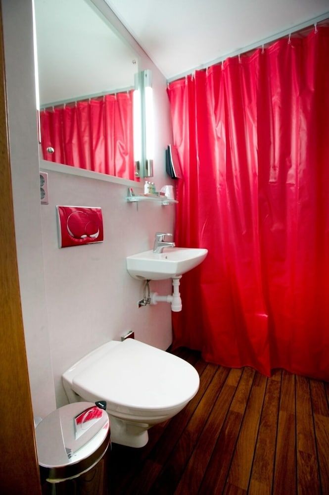 Barken Viking by Dialog Hotels Standard Room, Multiple Beds 8