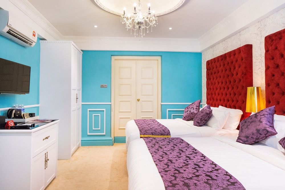 undefined Apple Heritage Hotel 3