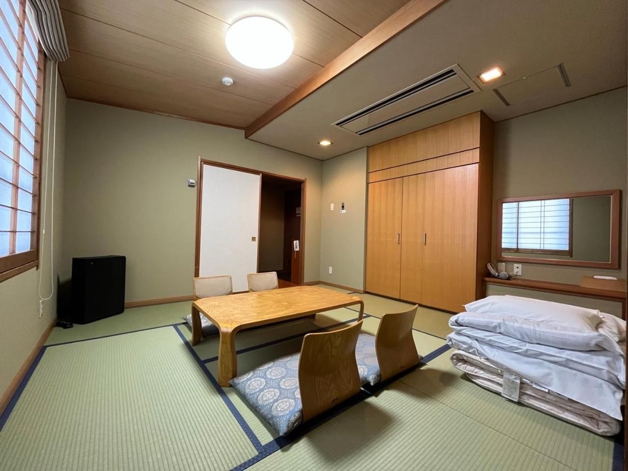 Japanese-Style Quadruple Room