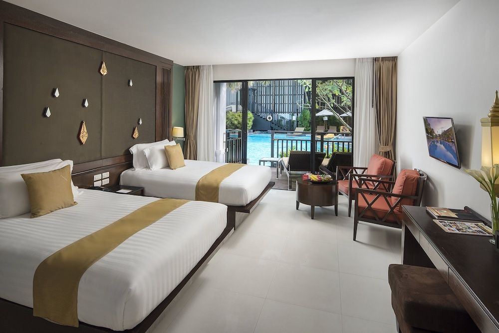 Deluxe Room, 2 Double Beds, Pool Access