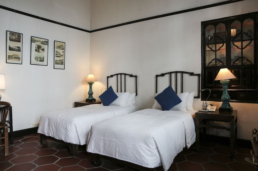 Liang Twin Room