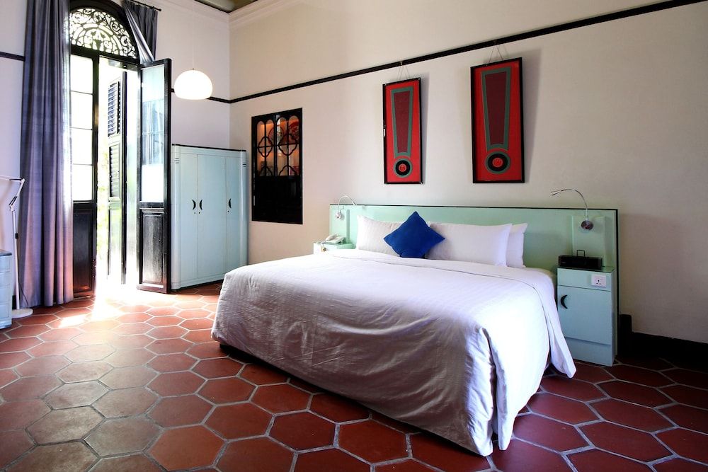 Cheong Fatt Tze - The Blue Mansion Tang Double Suite