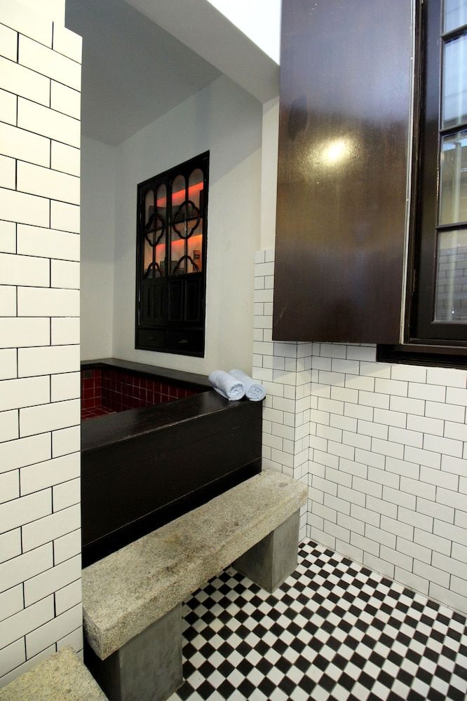 Cheong Fatt Tze - The Blue Mansion Tang Double Suite 5