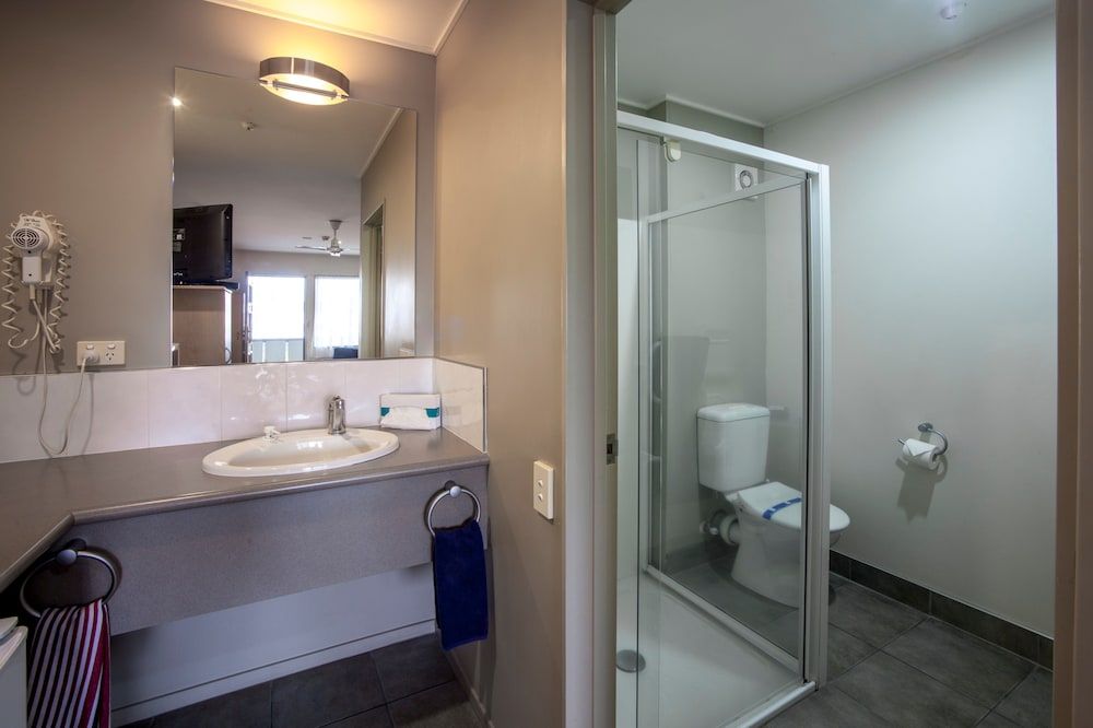 Studio with limited cooking facilities
