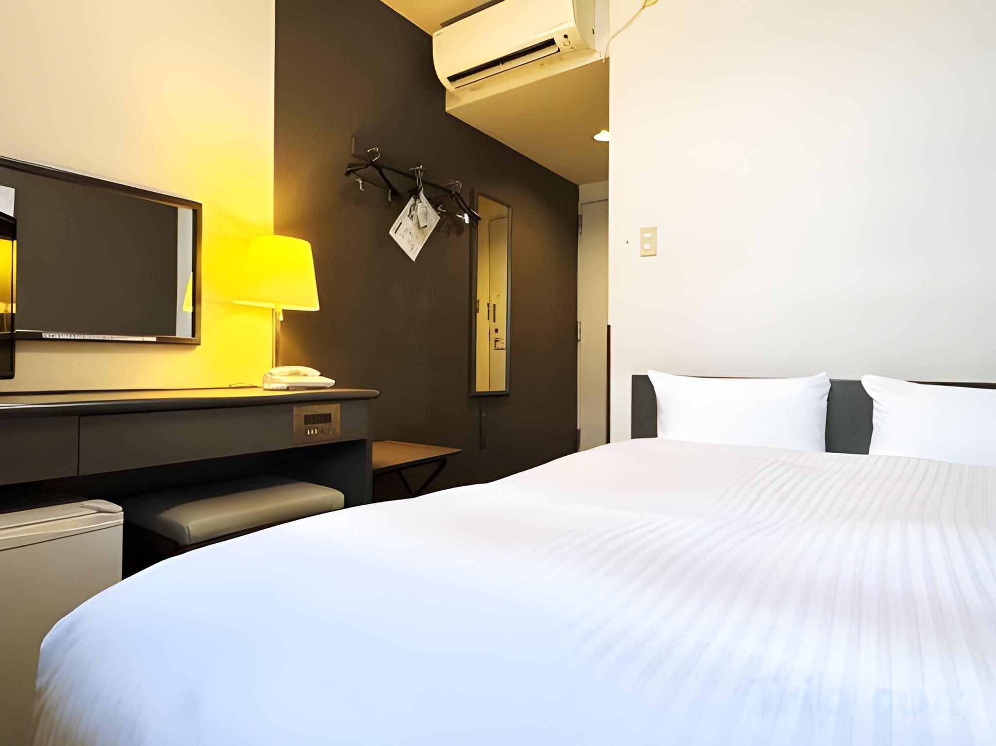 Double Room with Small Double Bed - Non-Smoking