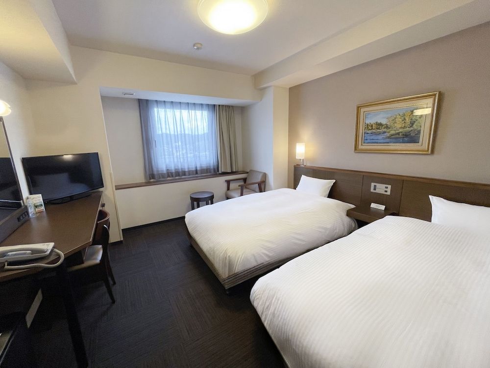 Twin Room, Multiple Beds, Smoking