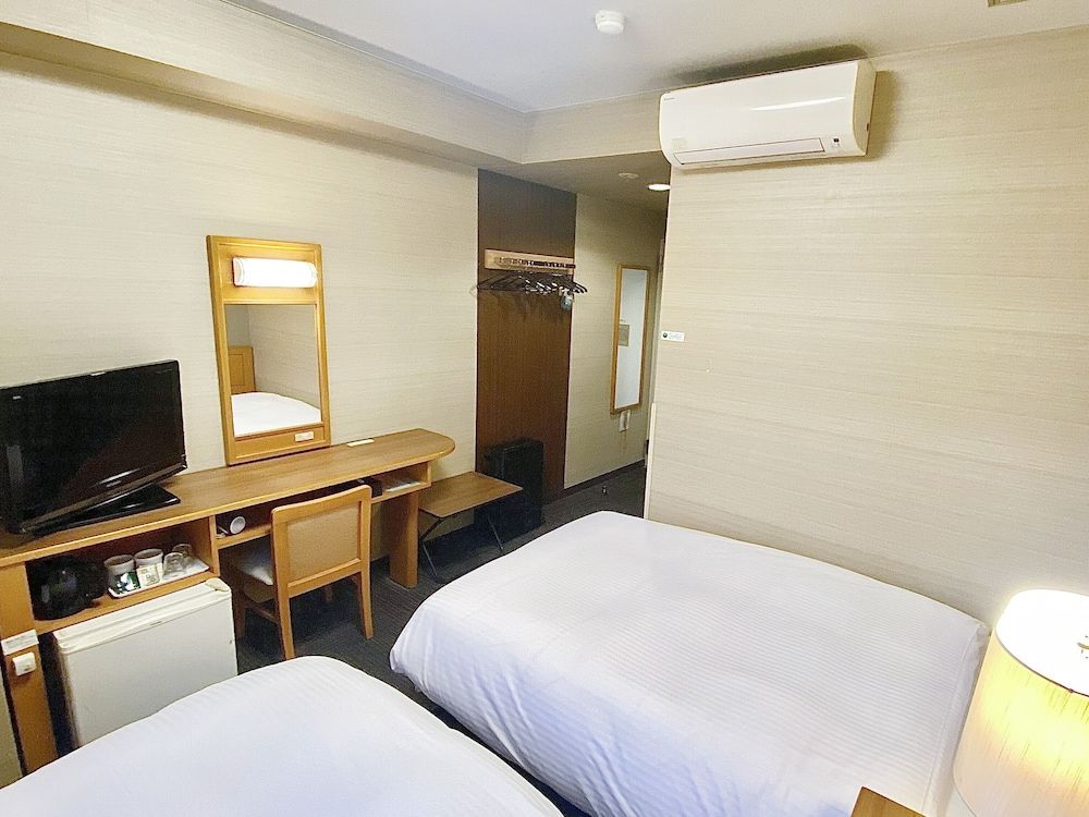 Hotel Route-Inn Shimada Yoshida Inter Twin Room, Non Smoking