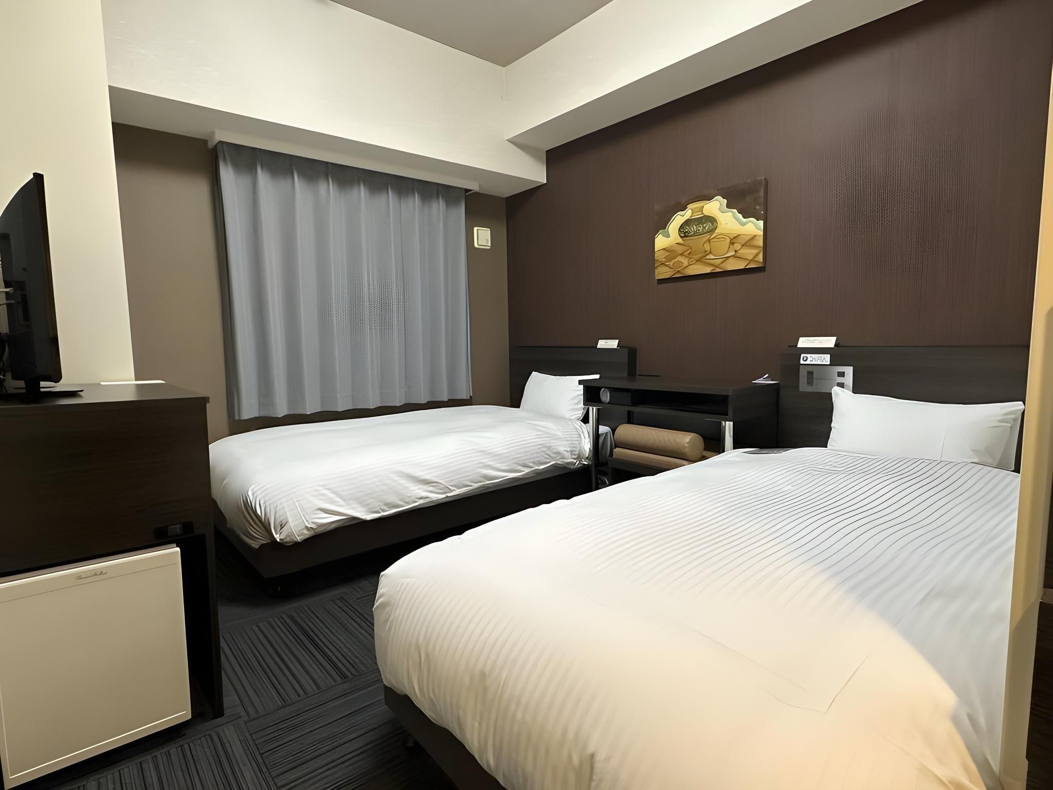 Economy Twin Room Smoking