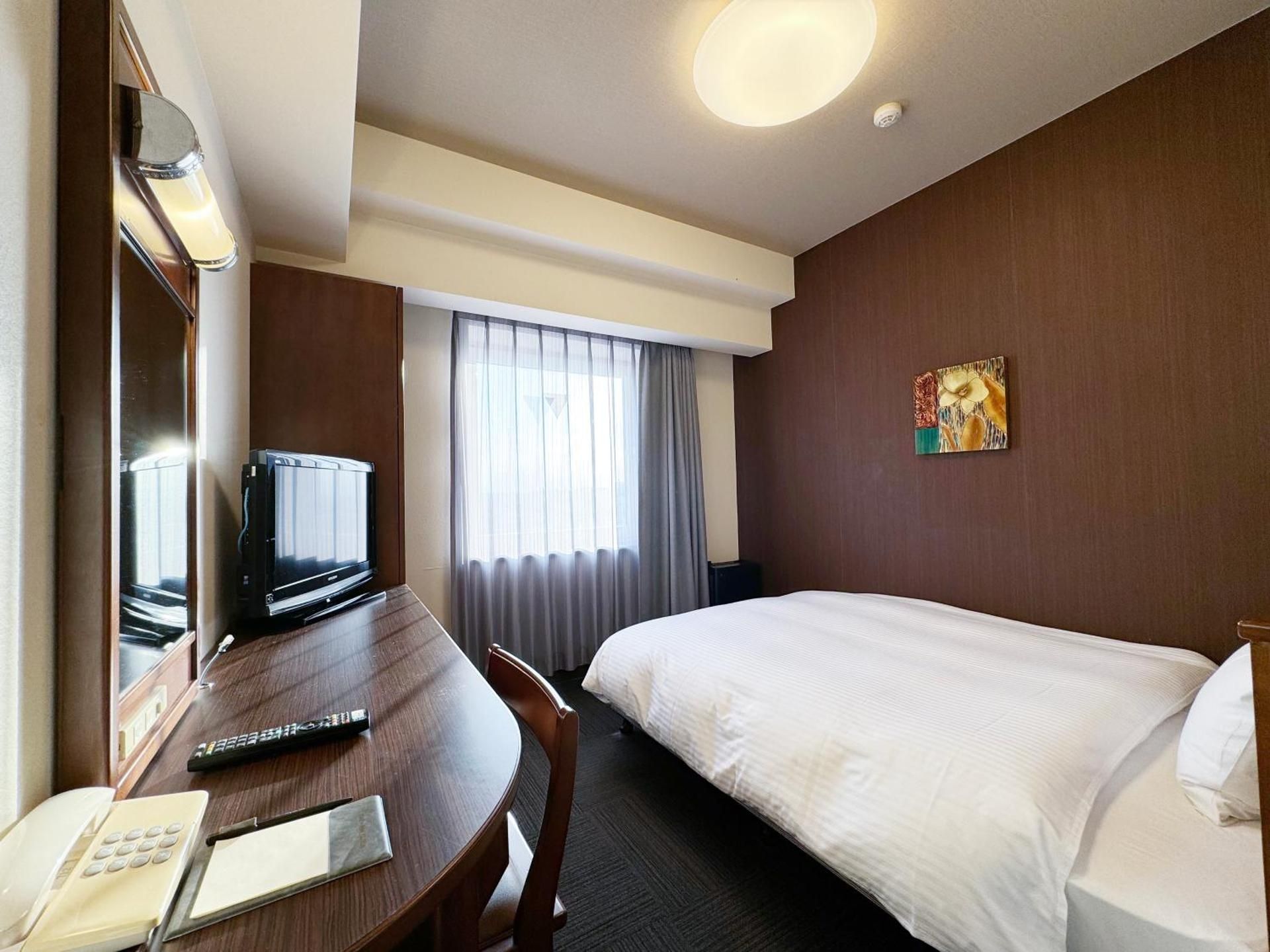 Single Room - Smoking