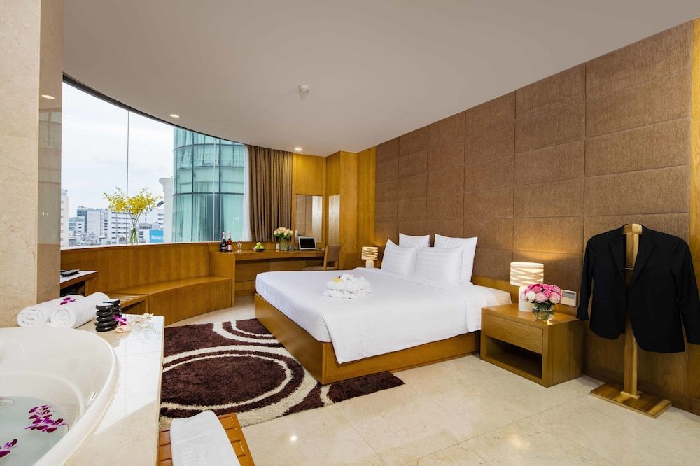 undefined Paradise Saigon Boutique Hotel & Spa