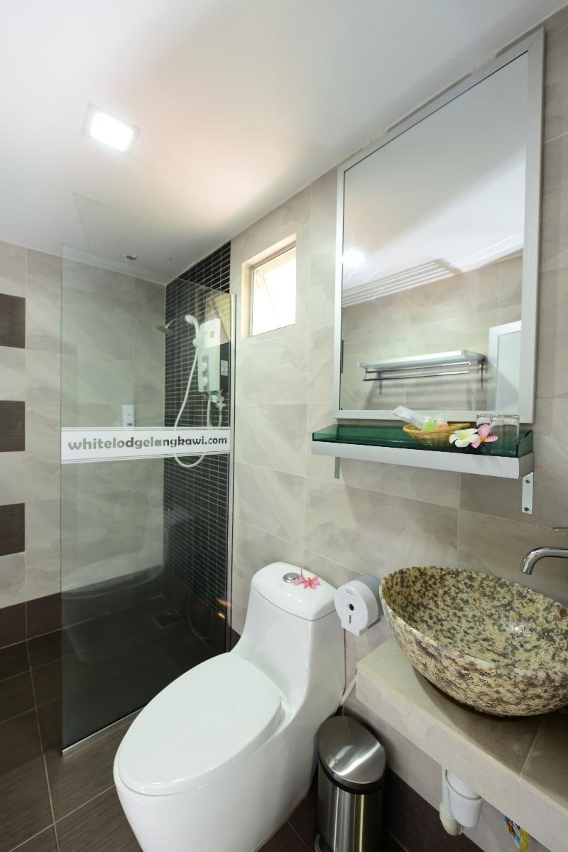 White Lodge Deluxe Terrace 6