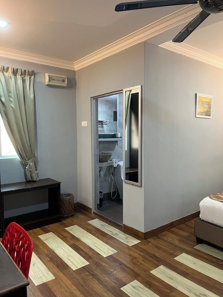 White Lodge Deluxe Terrace 11