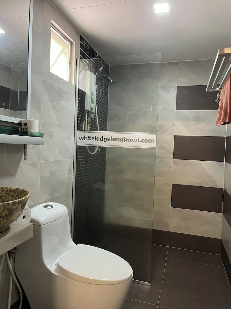 White Lodge Deluxe Terrace 5