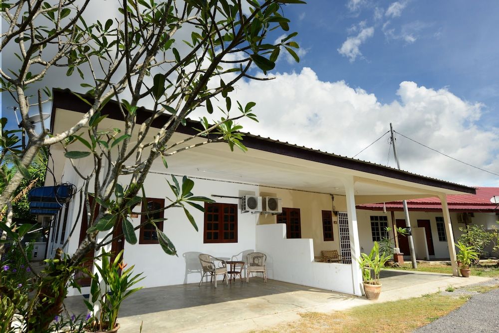 undefined White Lodge