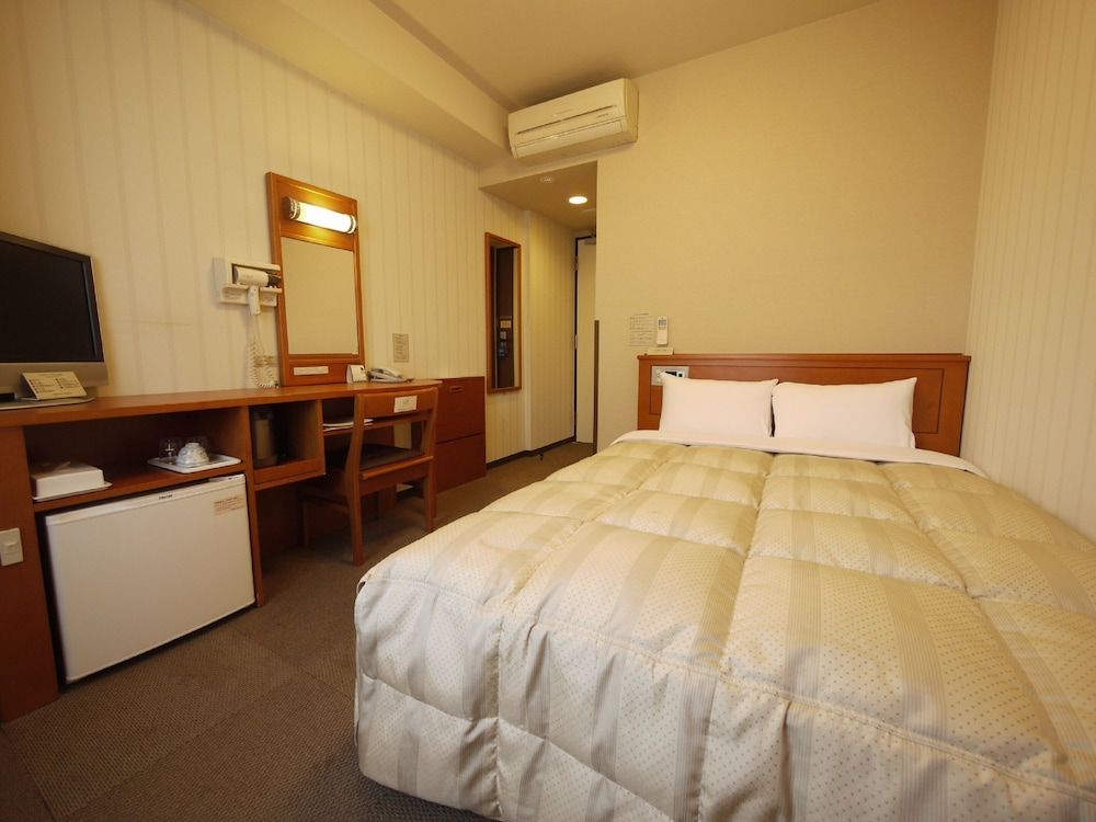 Economy Double Room, Smoking