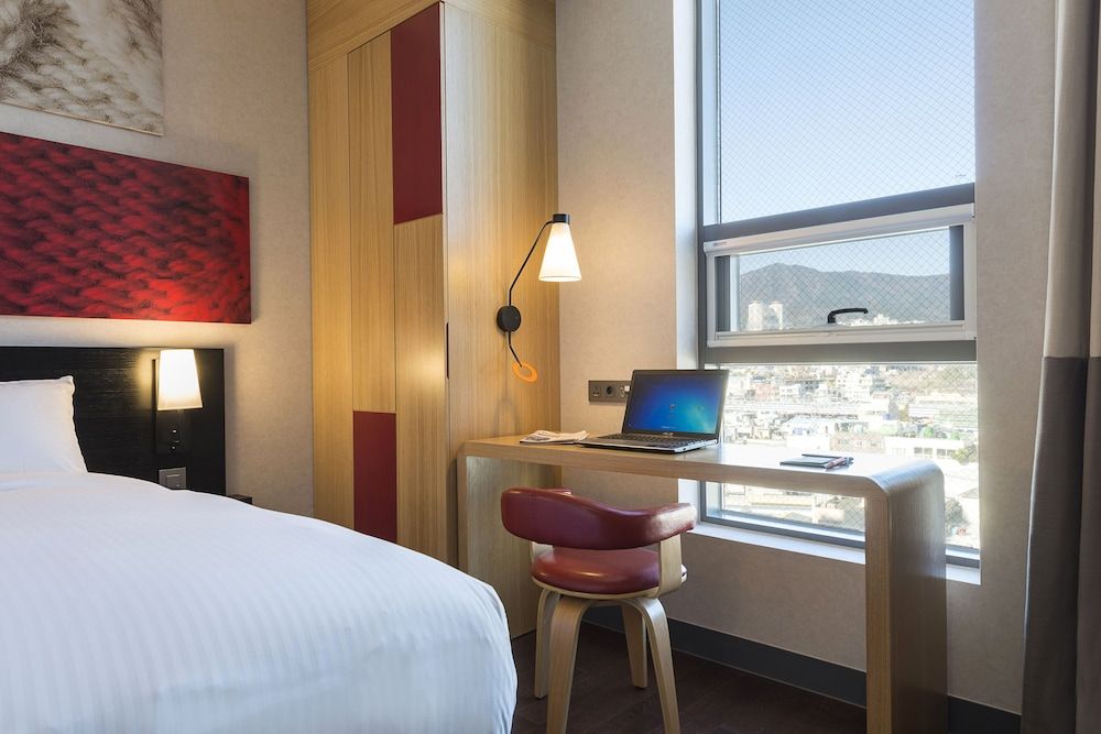 ibis Ambassador Busan City Centre Superior Room, 1 Double Bed 4