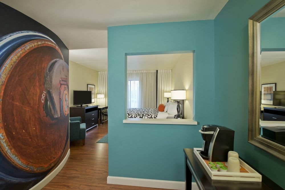 Standard Room, 2 Queen Beds, Accessible (Communications)