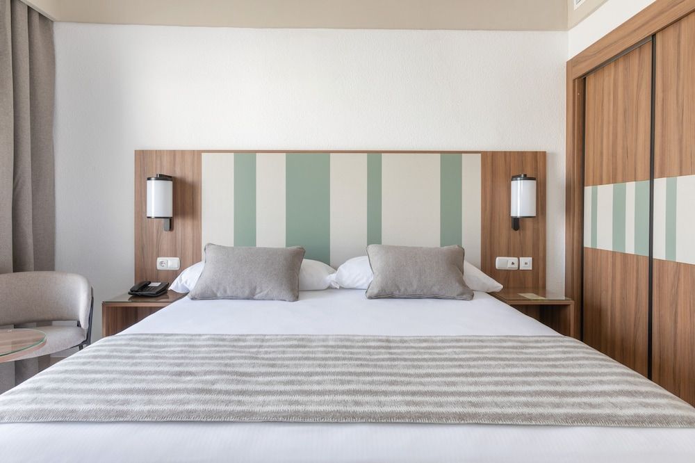 Single Room, Balcony, Sea View