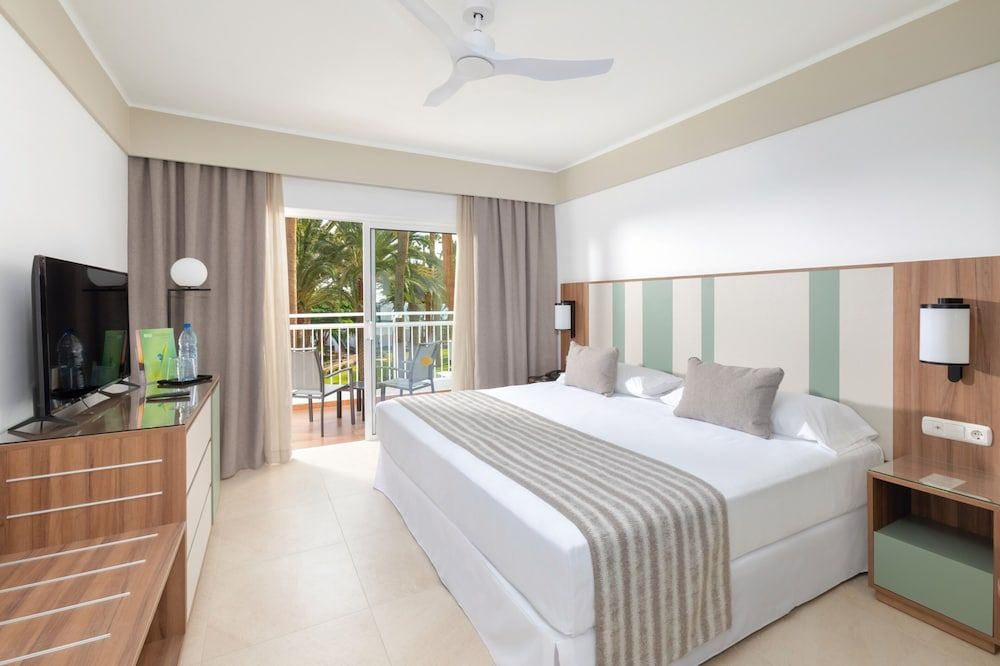 Double Room, Balcony
